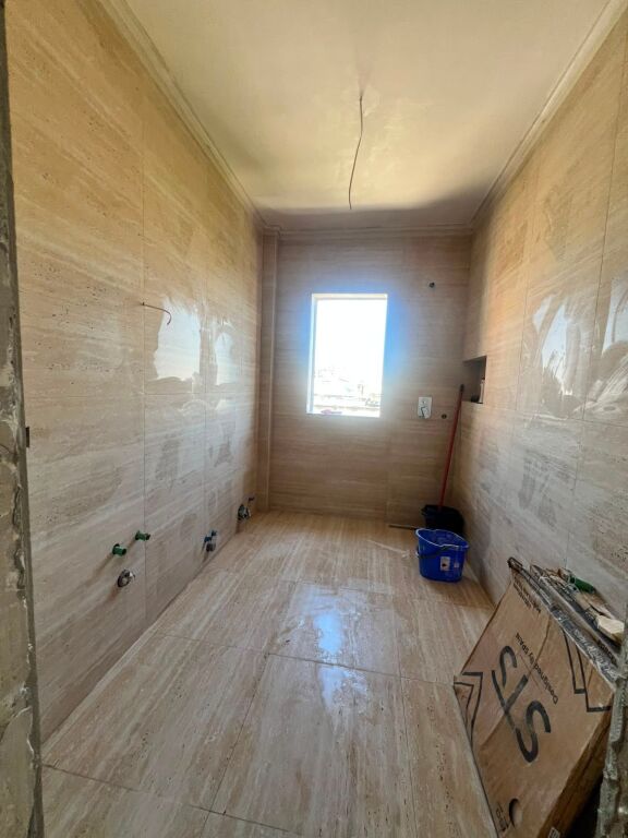 **SHITET APARTAMENT 1+1 – VASIL SHANTO**