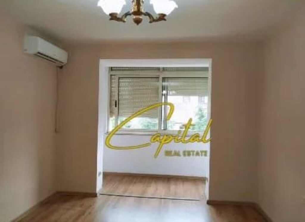 UFFICIO IN AFFITTO 50 M2 21 DICEMBRE 550 EURO