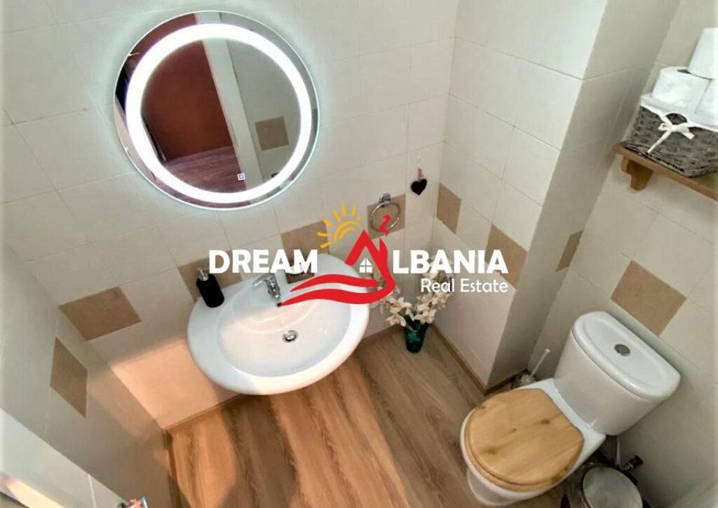 Appartamenti 3+1 in affitto a Bllok, vicino a Juveniljas a Tirana (ID 4231203)