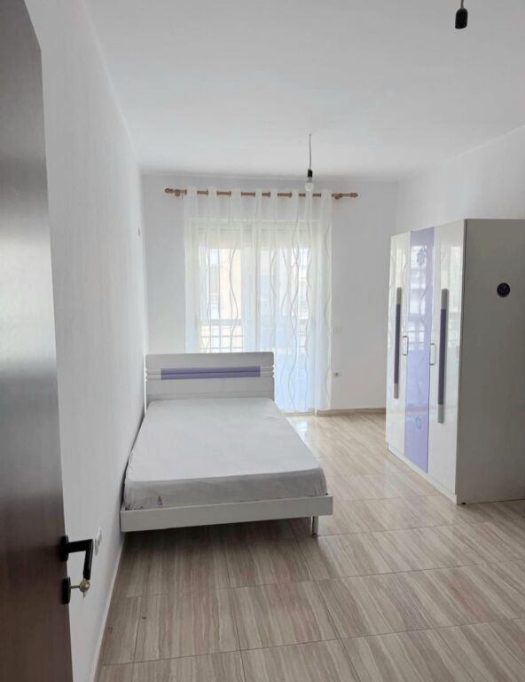 Apartment 2+1 for rent in Yzberisht !