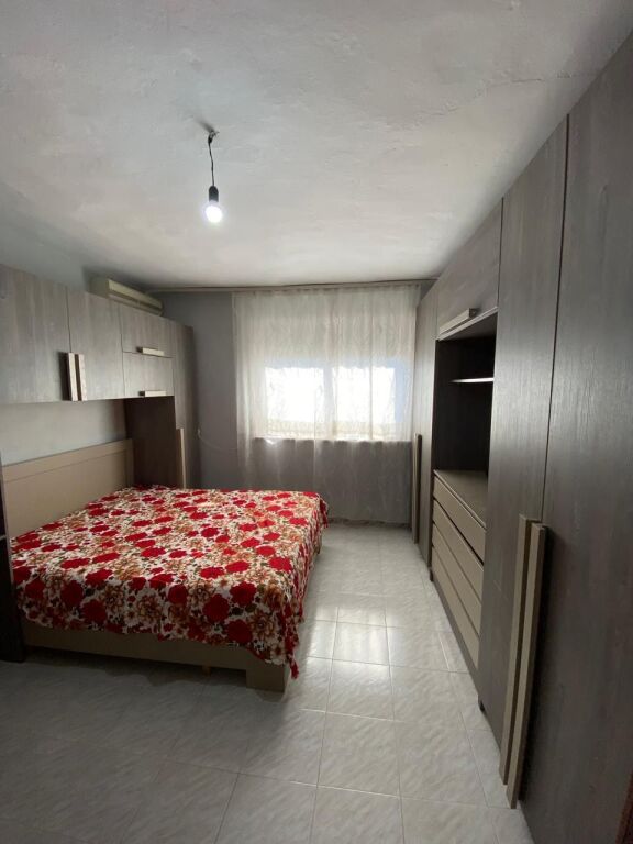 Affittasi Appartamento 2+1+1 con Balcone