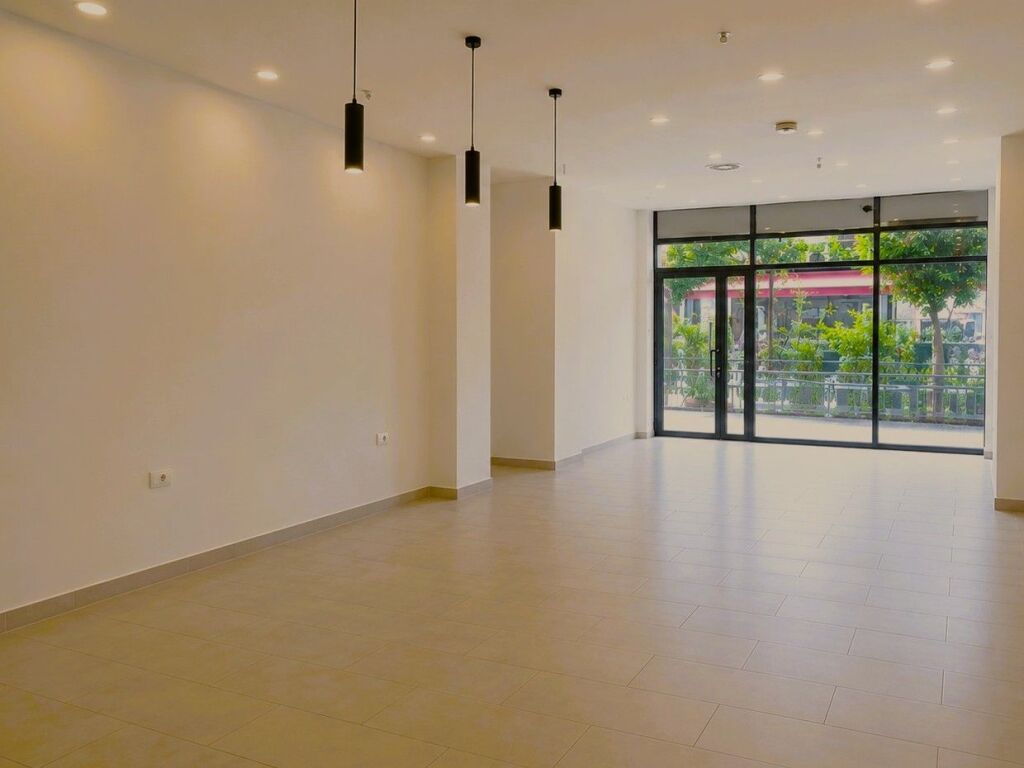 🏢SHOP FOR SALE – OPPOSITE THE DELIJORGJI COMPLEX✨