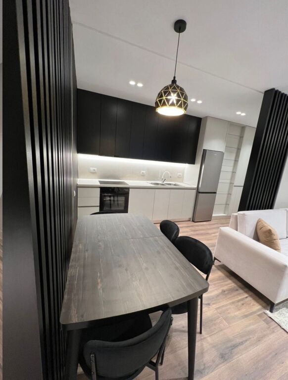 Apartament 2+1 me qira tek Fusha e Aviacionit