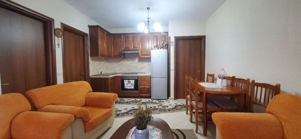 🏢Prosecutor's Office of Tirana, Haxhi Hysen Dalliu Street, apartment 2+1, furnished, for rent. 52,000 Leke