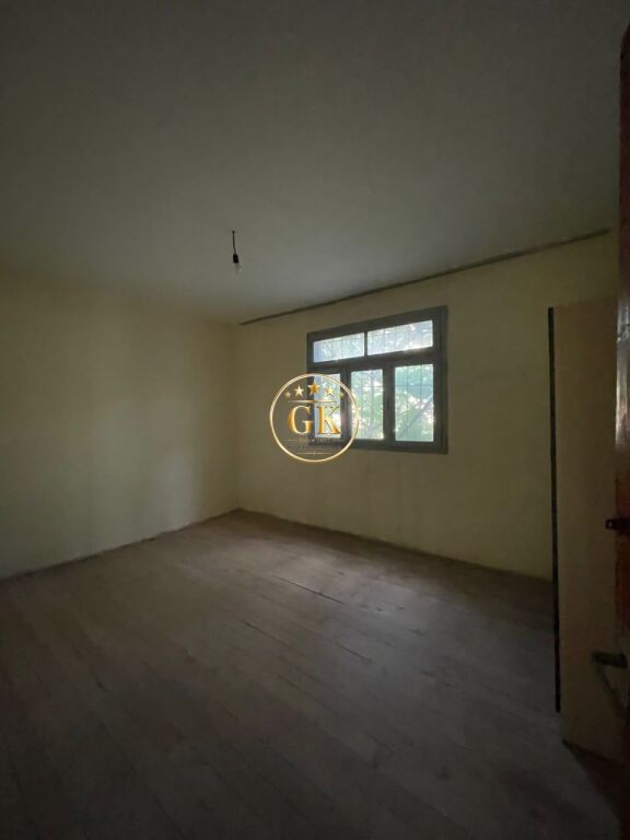 🏡 3-STORY VILLA FOR SALE – ARAPAJ