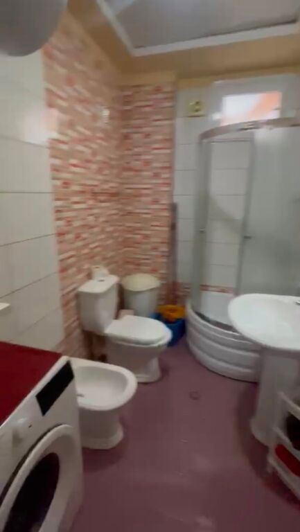 Apartament me qera 1+1 tek Rruga Dritan Hoxha