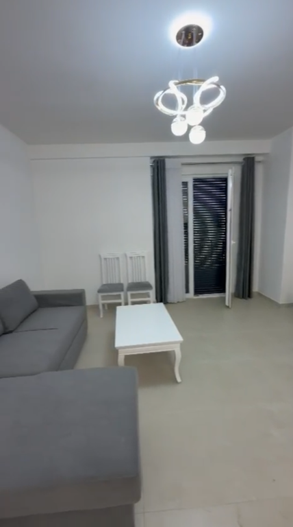 Apartament 1+1 per qera ne Astir Komplekis Jolla'!