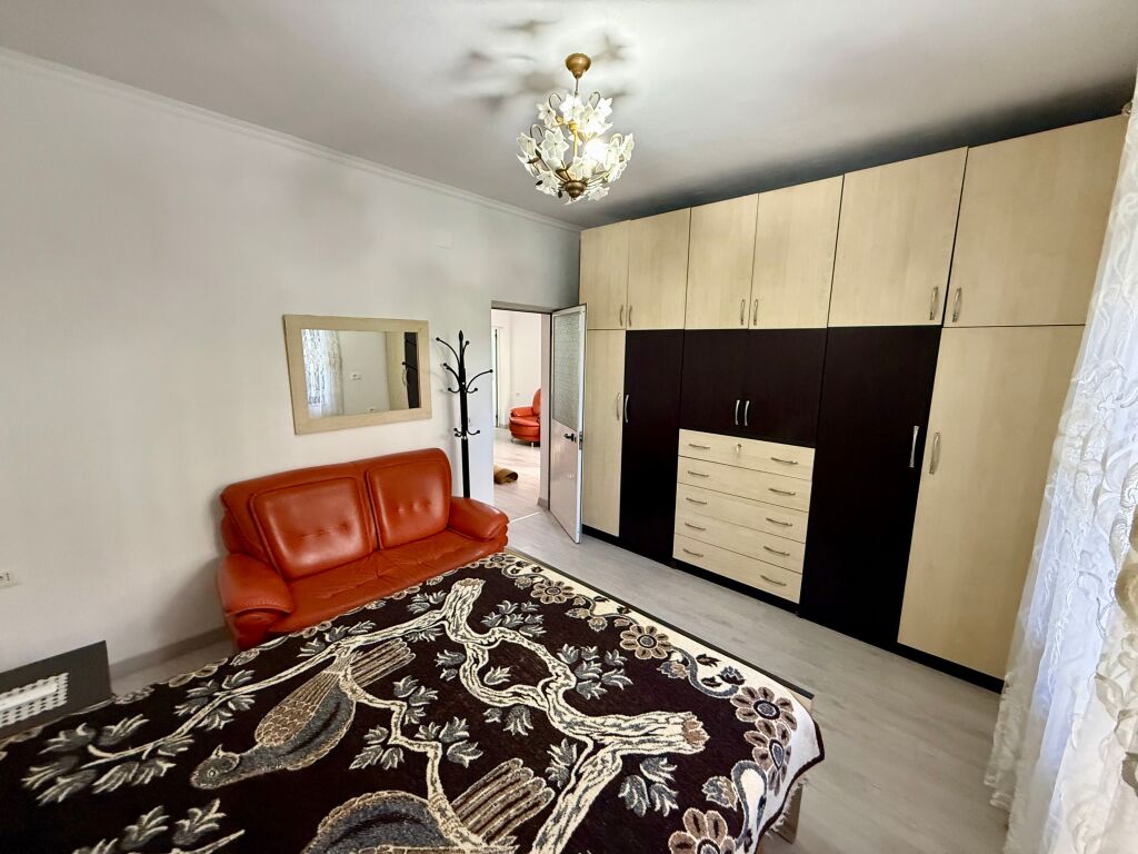 📣 QERA Apartament 2+1 📍 Mbrapa Spitalit Amerikan 2 🛣️ Rruga “Selaudin Zorba” ✨