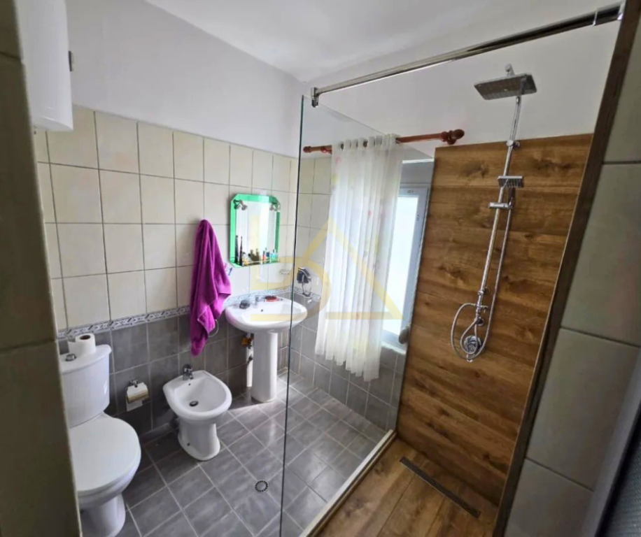 2+1 Apartment for Annual Rent – Shkëmbi i Kavajës, Durrës