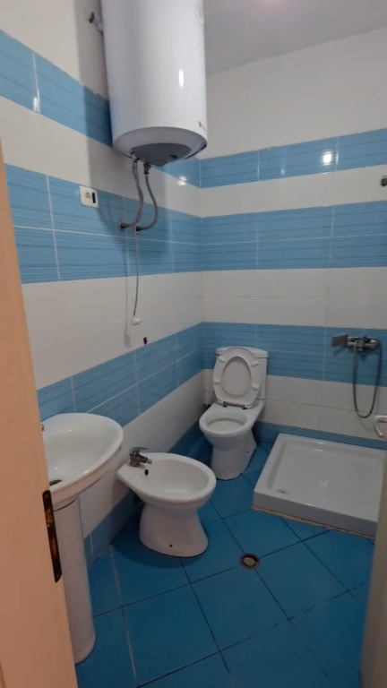 Apartment 2+1 for rent empty in Astir !