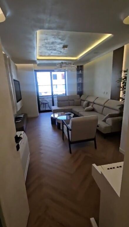 Apartament 2+1+2 per shitje Luksoz ne Astir
