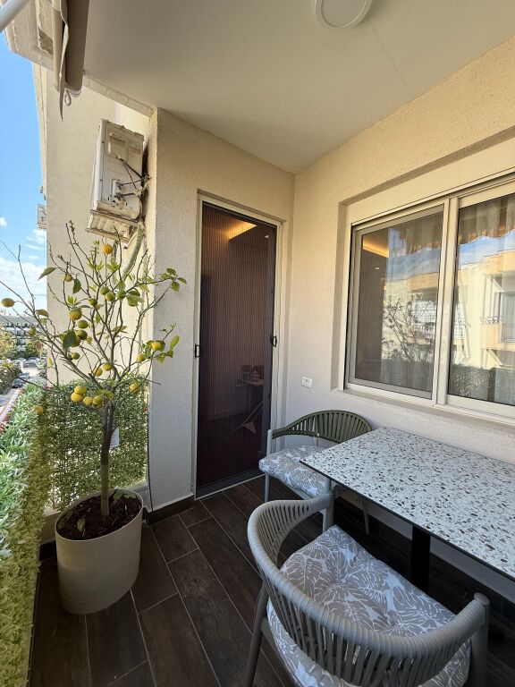 🏡 Appartamento 1+1 in affitto annuale a Golem 🌊