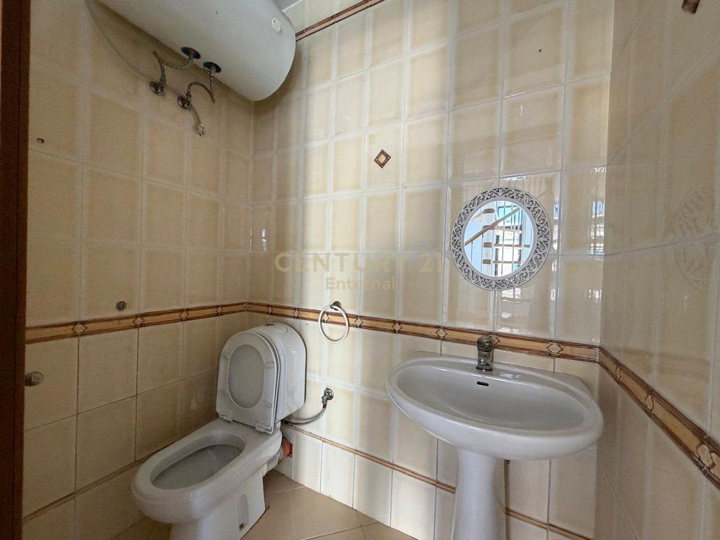 Duplex for Sale – Municipality of Paris