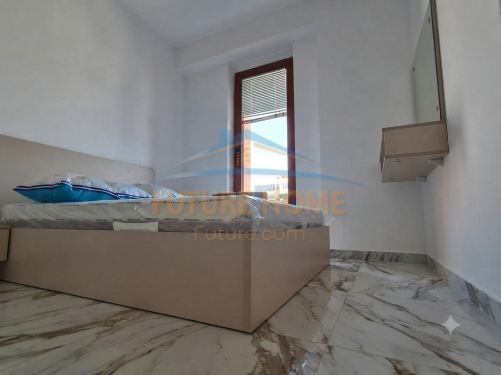 Affitto, Appartamento 1+1, Centro, Tirana.