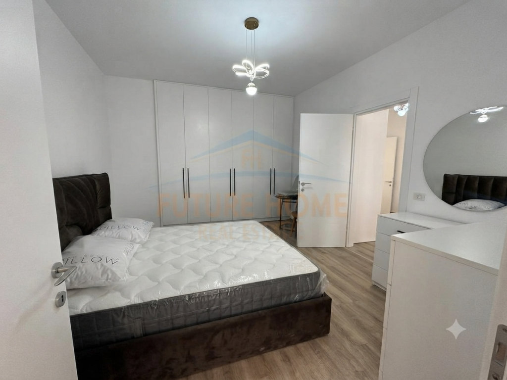 Qera, Apartament 2+1, Univers City