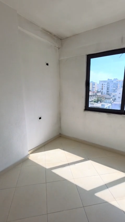 Apartment 2+1 for rent empty in Astir !