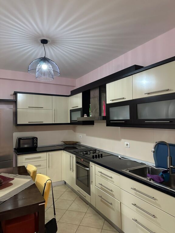 For rent 2+1+2 Astir near Oslo Bar 550 thousand lek