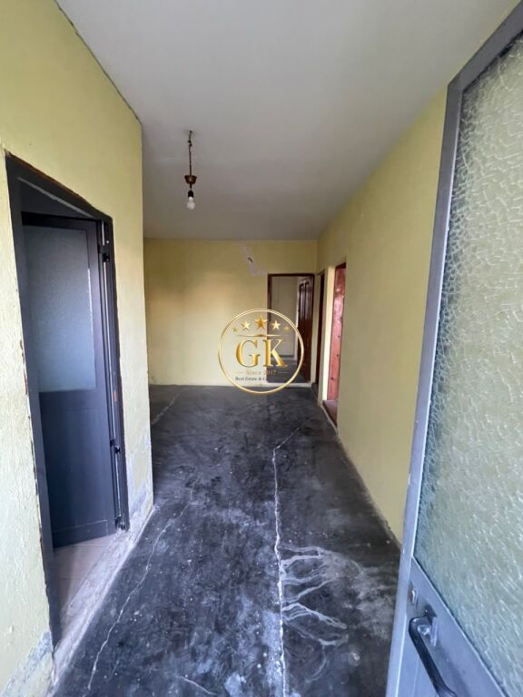🏡 3-STORY VILLA FOR SALE – ARAPAJ