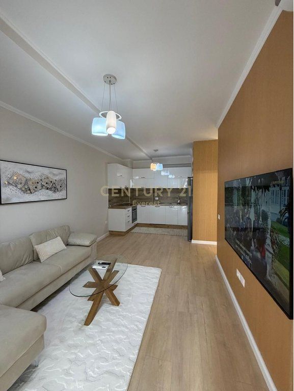 APARTAMENT 1+1 📍 KOMPLEKSI GOLDEN PARK!! 142,000 € 14,200,000 Lekë
