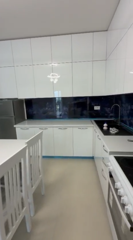 Apartament 1+1 per qera ne Astir Komplekis Jolla'!