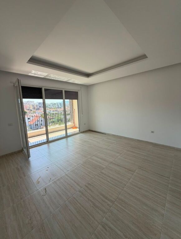 Apartament me qera 2+2+1 ballkon  Fusha e Aviacionit