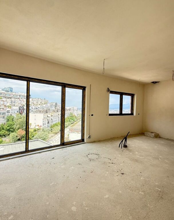 📌VENDESI TRIPLEX – KODRA E DIELLIT 2