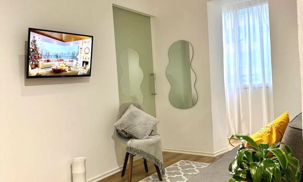 Affittasi Appartamento 1+1+1 Balcone