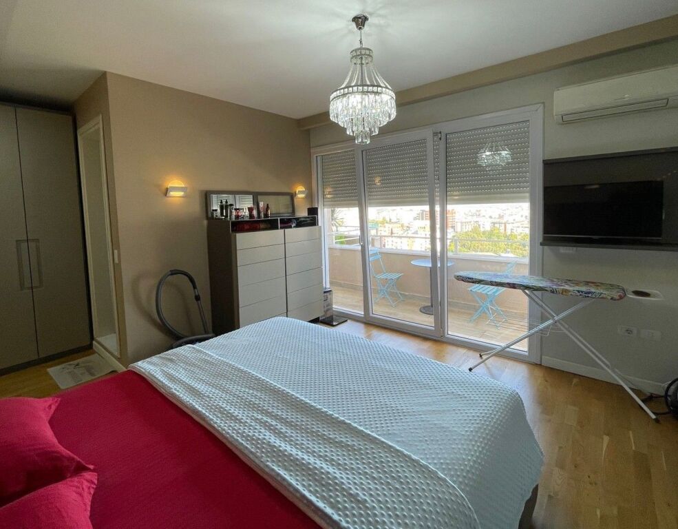 📌SUPER APPARTAMENTO 3+1+2 IN VENDITA – GIARDINO BOTANICO, TIRANA
