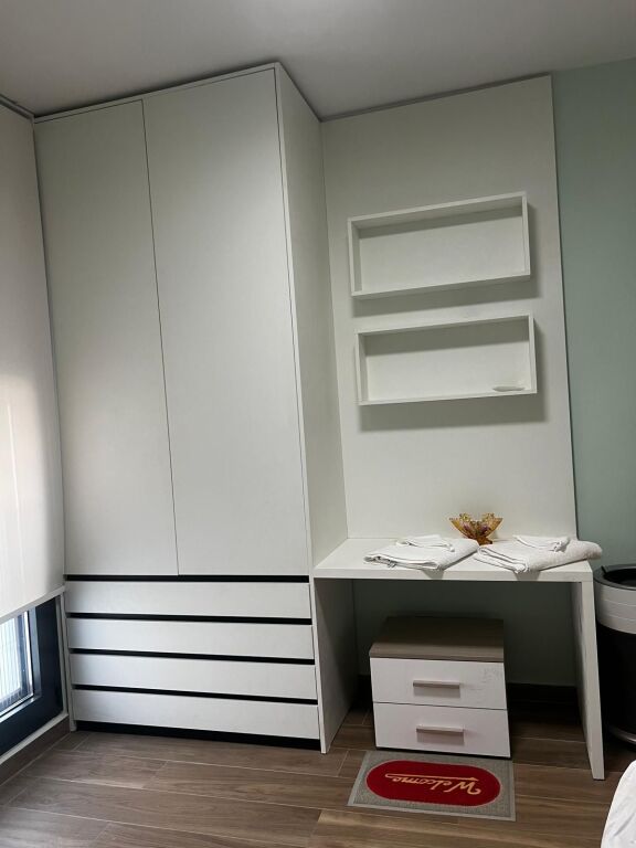 Jepet me qera 2+2+ parking kompleksi Sofia afer Teg 1500 eu