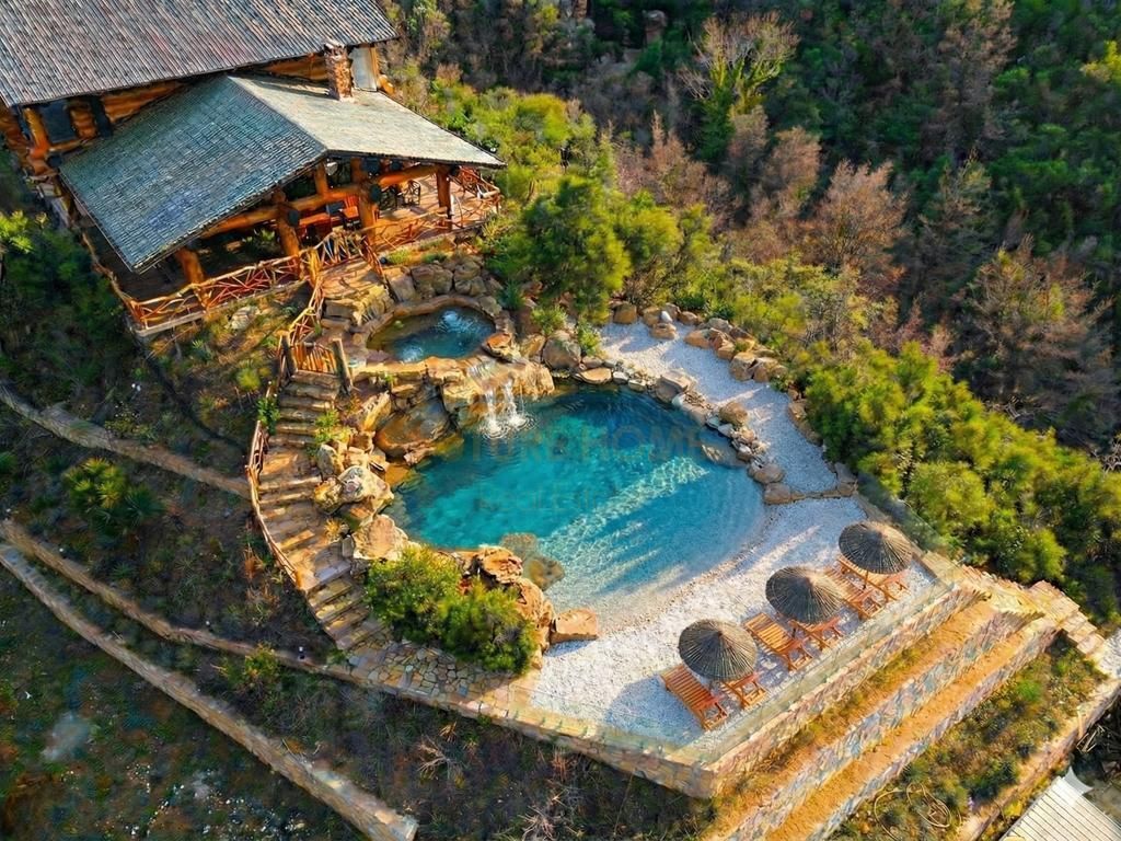 For sale, Resort, Petrelë, International Road, Tirana–Elbasan.