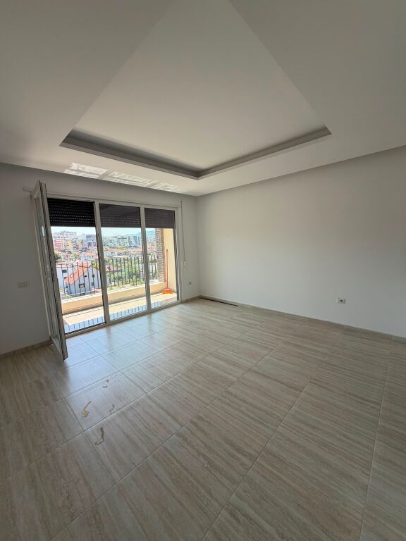 For rent 2+1, partially furnished, aviation field, 600 euros