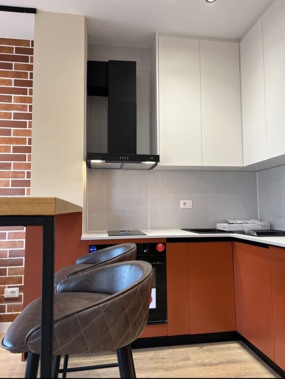 Jepet Me Qera Apartament 1+1+1 Post Parkimi + 1 Ballkon