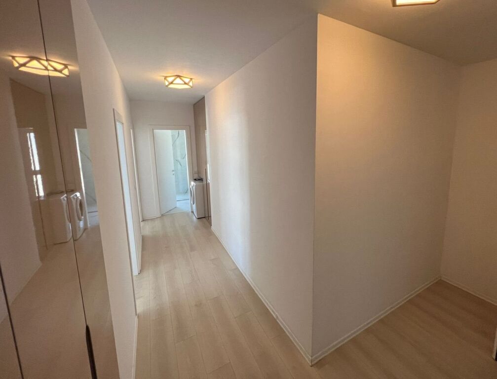 Appartamento 2+1 in Affitto – Via 5 Maji, Tirana