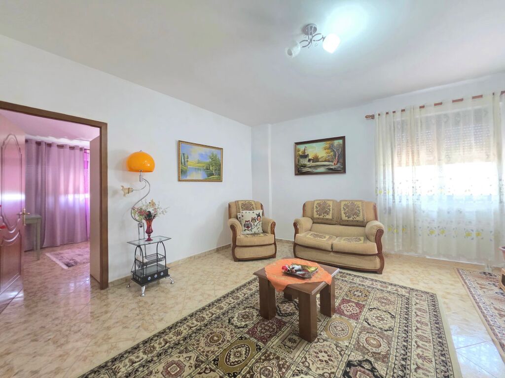 🏡 Apartment 2+1 for Rent – Former Municipality, Korçë