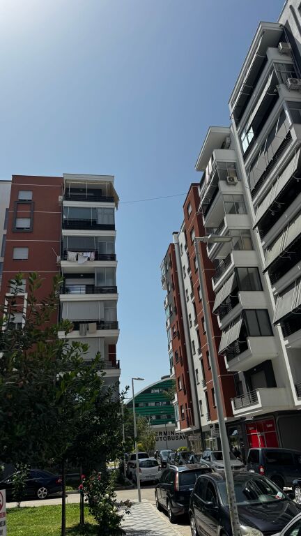 🏡 Apartament 2+1 për Shitje – Kompleksi Larti, Korçë