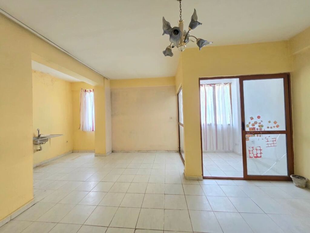 🏡 Studio Apartment for Sale – Neighborhood 15, Korçë