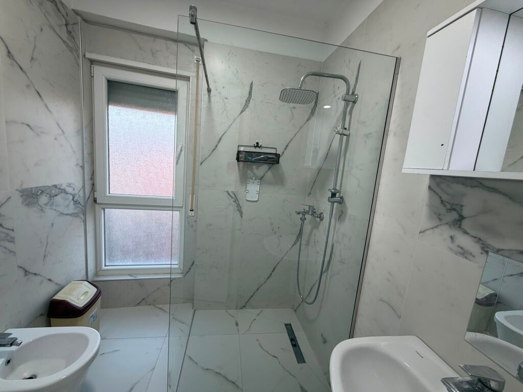 📣 AFFITTO Appartamento 2+1 📍 Via 5-Maji, Tirana ✨