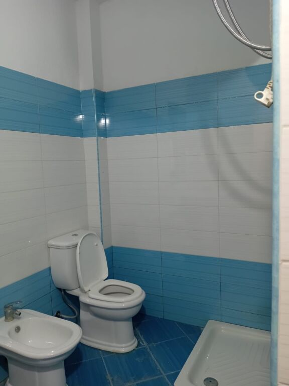 Apartament me qera