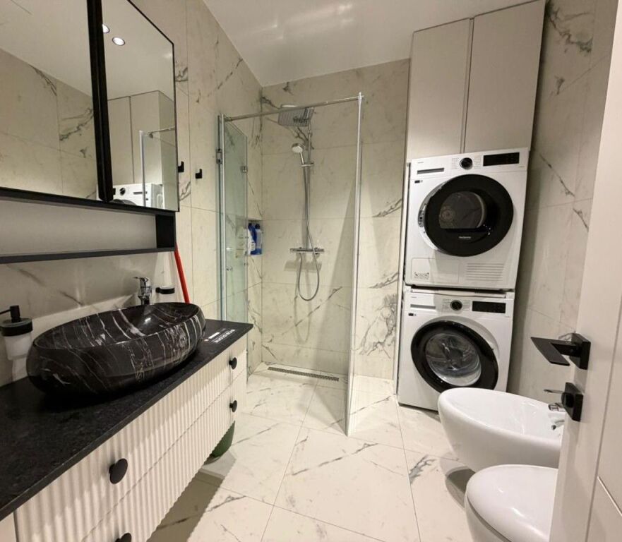 SHITET APARTAMENT 1+1 + POST PARKIMI – Lake View Residence