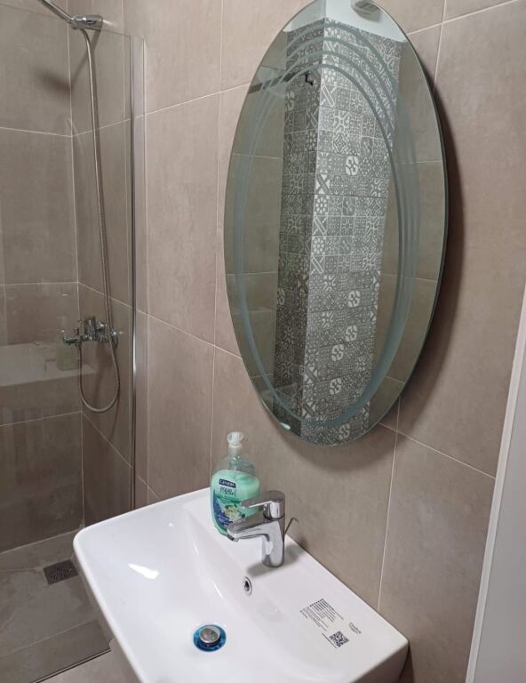 Jepet Me Qera Apartament 1+1+1 Post Parkimi + 1 Ballkon