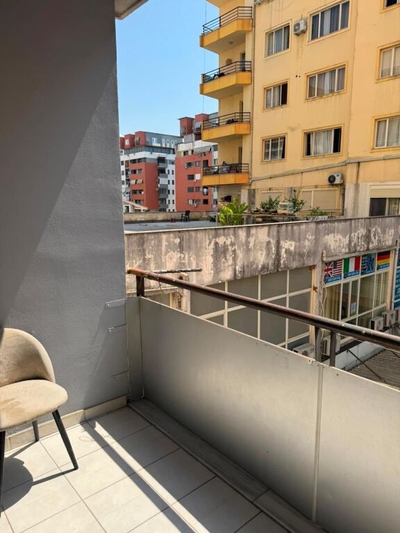 APARTAMENT ME QIRA 2+1, 2 PALMAT ASTIR, TIRANE