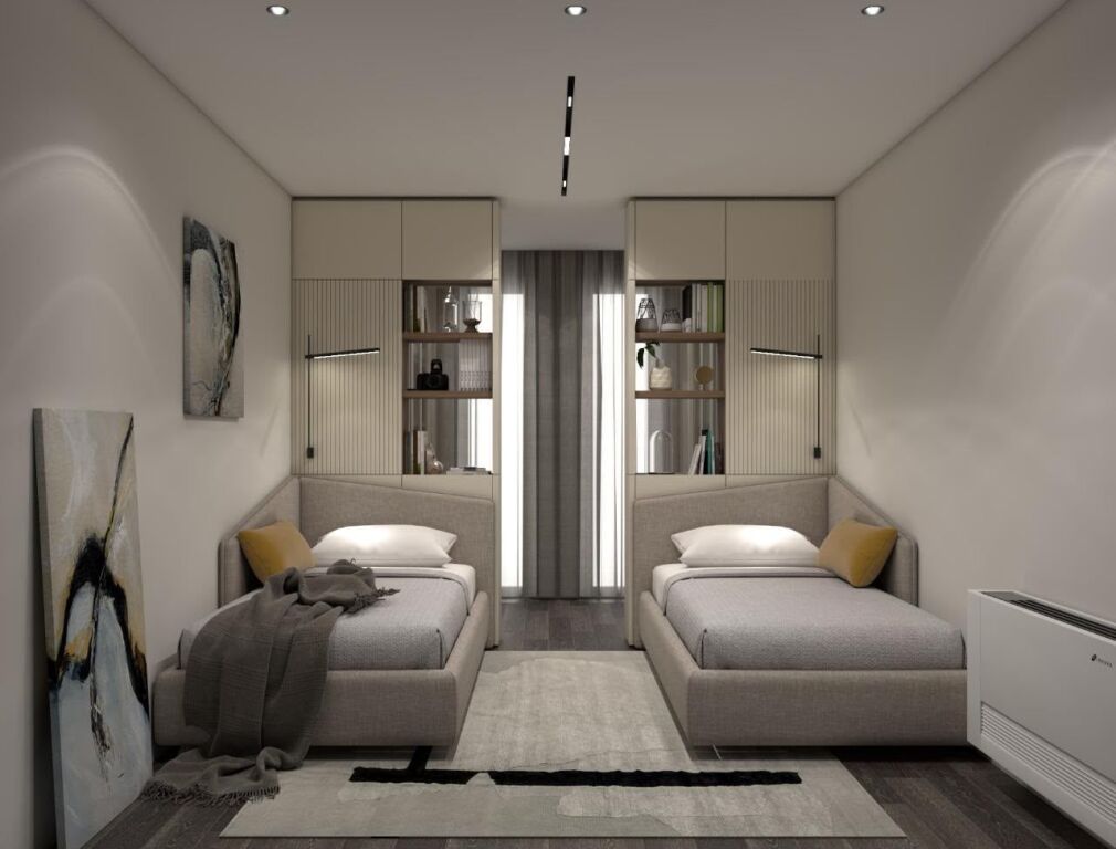 Shitet apartament 2+1+2 poste parkimi