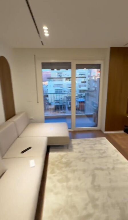 Xhamllik Jepet apartament  1+1+🅿️ me qera  