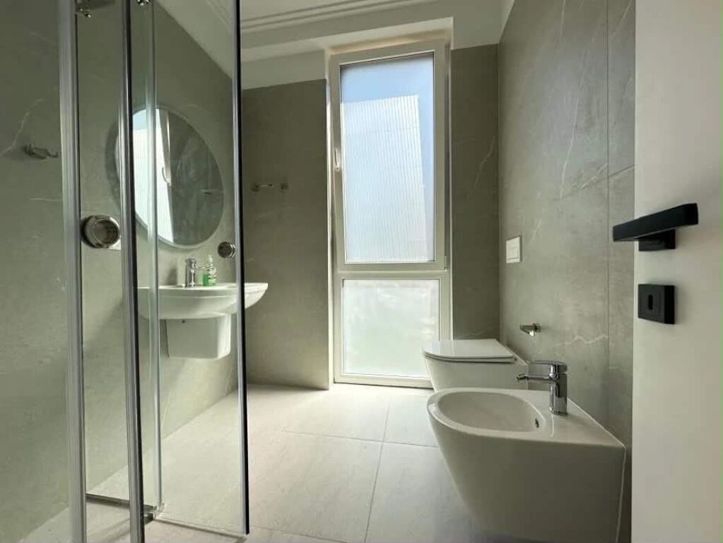 LUXURY APARTMENT FOR RENT AT FOREST RESIDENCE