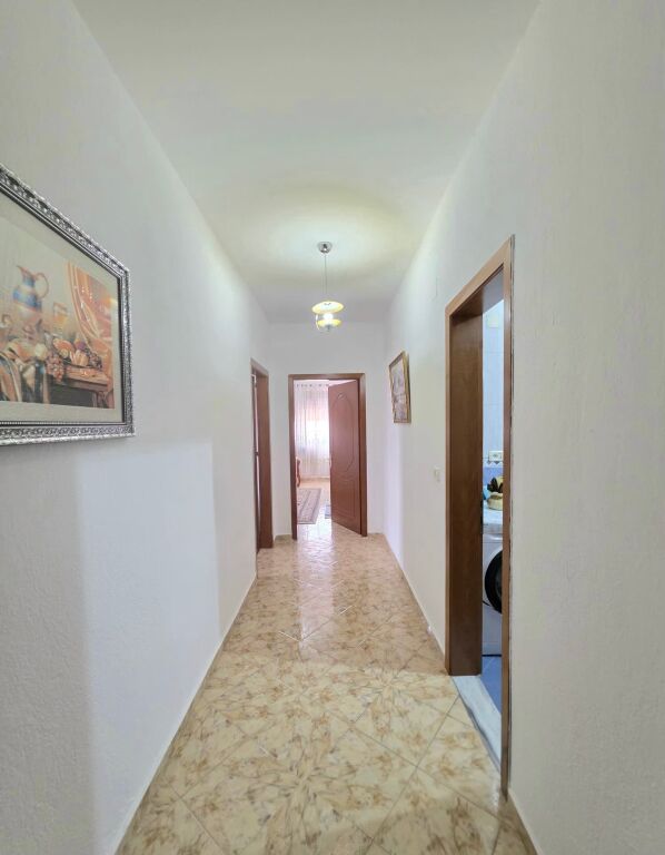 🏡 Apartment 2+1 for Rent – Former Municipality, Korçë
