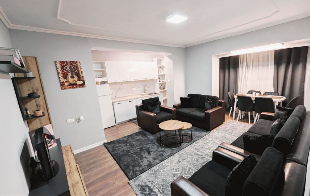 APARTAMENT 1+1 PAZARI I RI