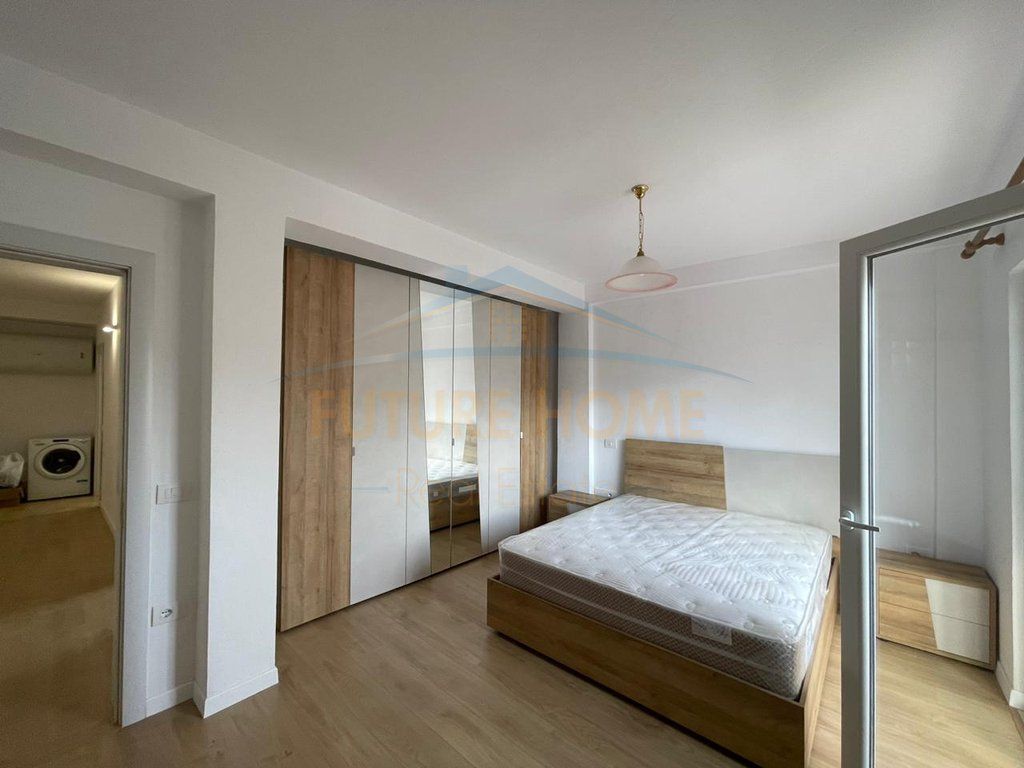 For rent Apartment 2+1+3 Balconies, Near Market, Durres