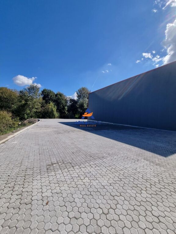 MAGAZZINO IN AFFITTO 500M2 "RRUGA E RINASIT" 200.000 LEKE
