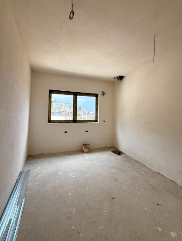 ✅ VENDESI TRIPLEX | Kodra e Diellit 2
