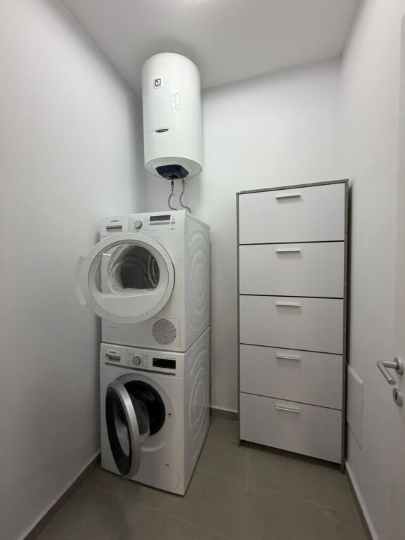 Affitto | Apartament 2 + 1 | Rruga 5 Maji | 600 €/mese